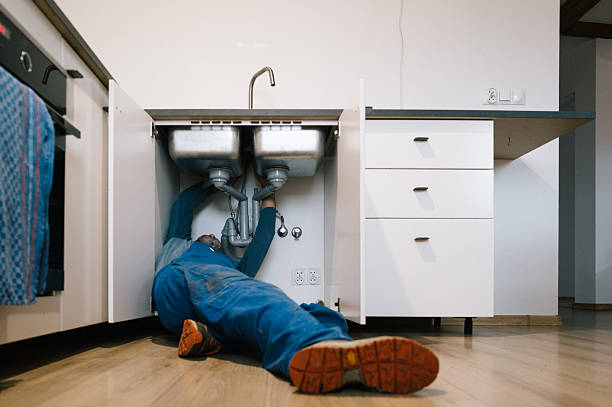 Professional Leak Detection technician working in North Sutton, NH